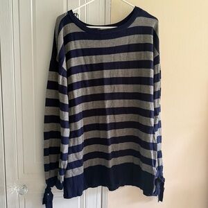 Motherhood‎ Maternity Women's Crewneck Striped Navy and Gray Sweater Shirt Large